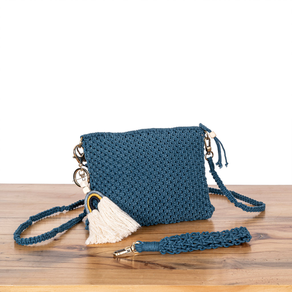 Pretty Simple Hand-Knotted Bag