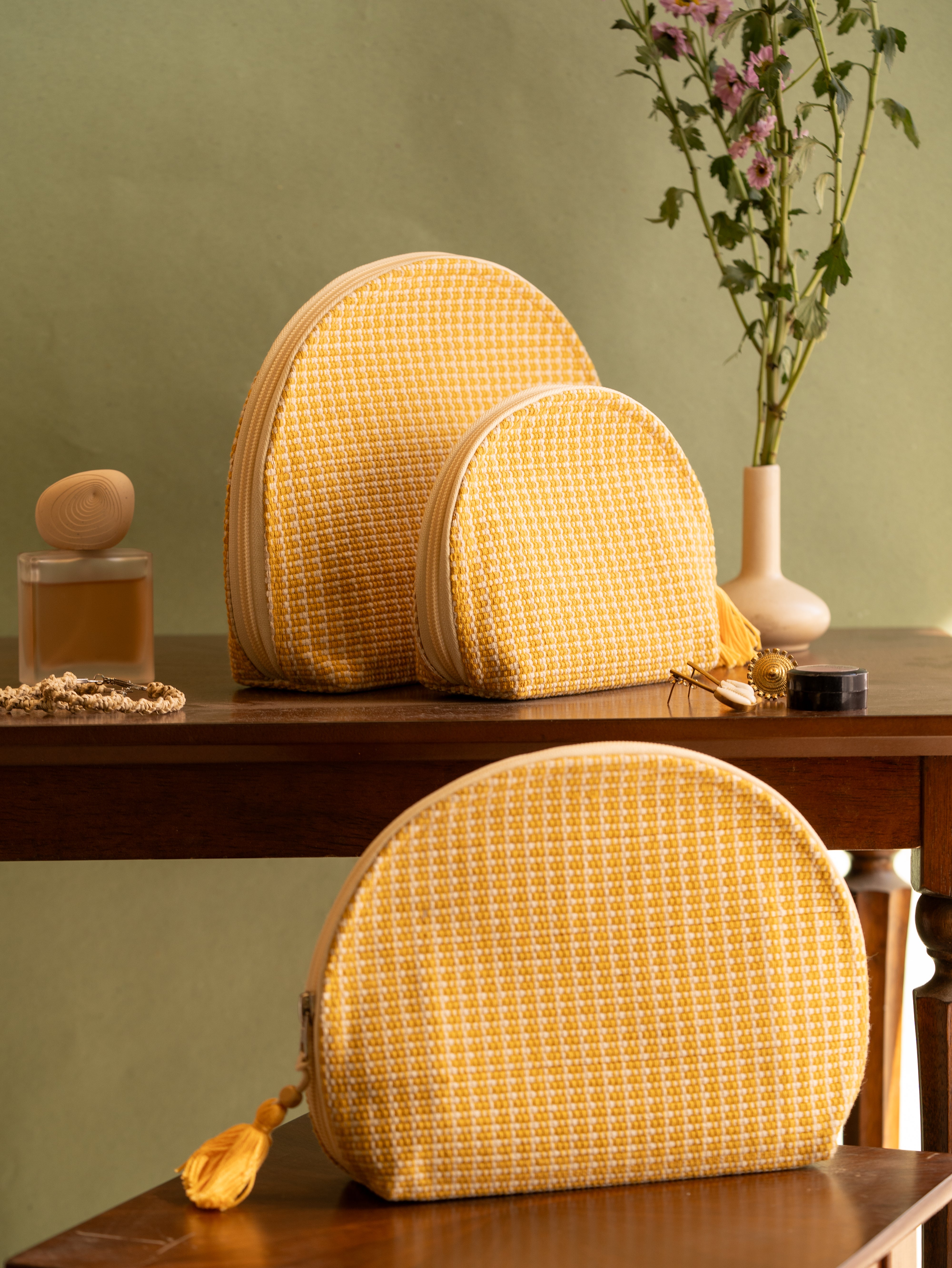 Welt Hand-woven Organizer Pouch