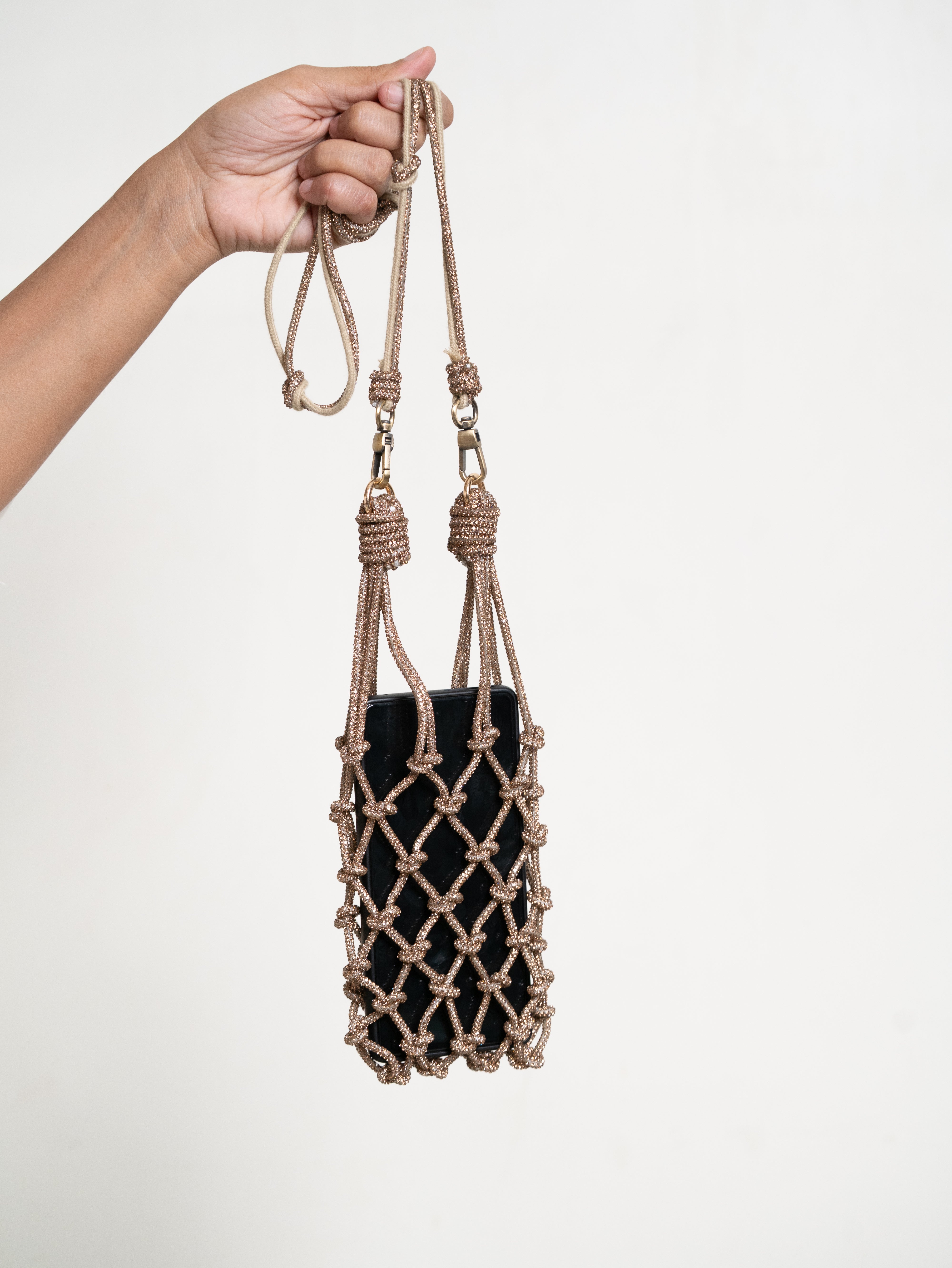 Glister Hand-knotted Mobile sling
