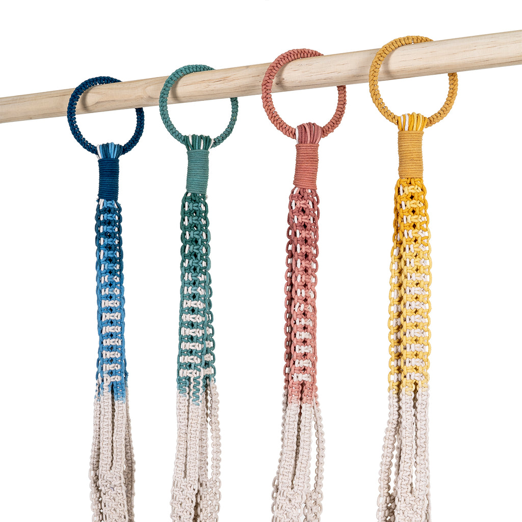 Ombré Intertwined Short Hand-Knotted Plant Hanger